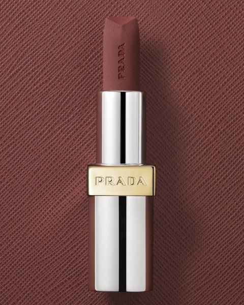 Новинки для губ от Prada Beauty, Bobbi Brown, Hermès и Celine